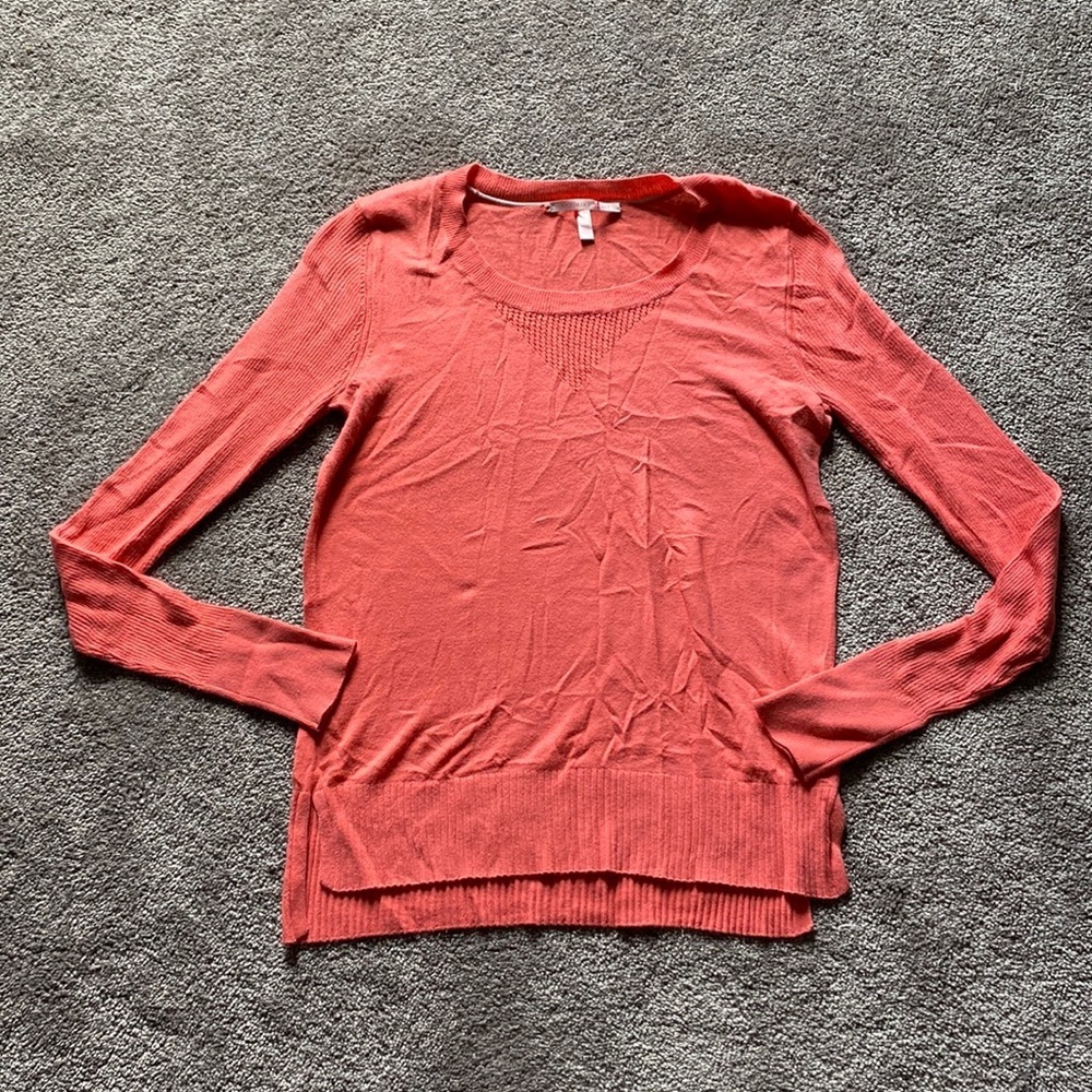 Victoria Secret Coral Pink Sweater SIZE S Lightweight Knit Crew Neck Casual